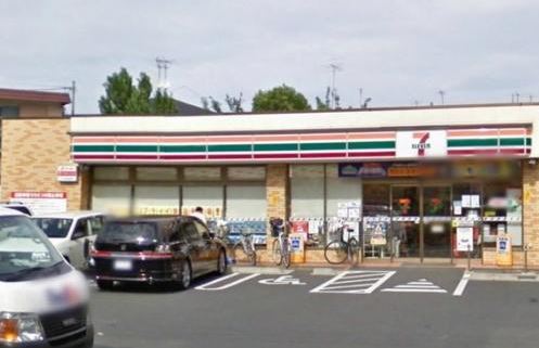 コンビニ　セブンイレブン 世田谷経堂3丁目店（コンビニ）まで521m
