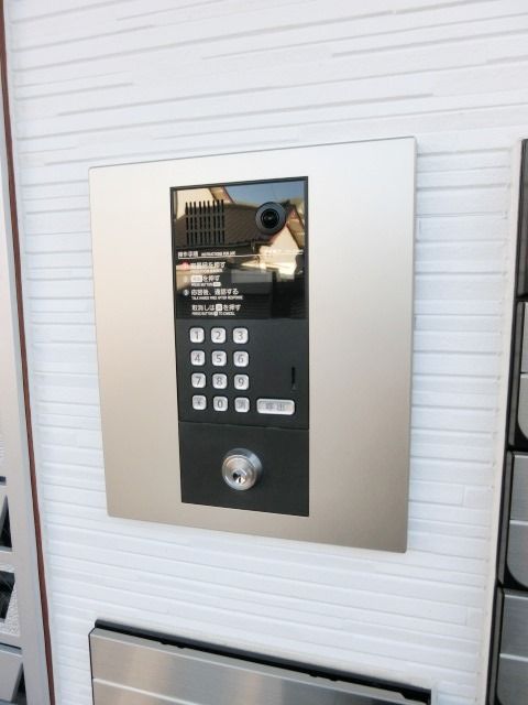 セキュリティ　オートロック付き