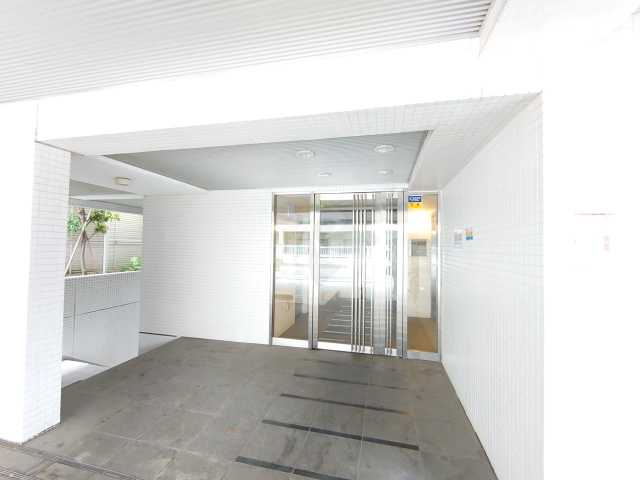 エントランス　フォレシティ桜新町α