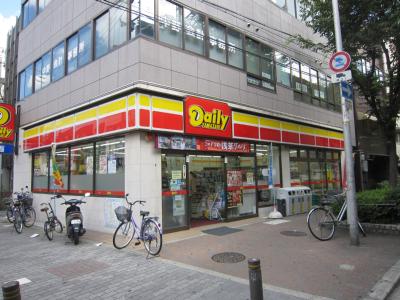コンビニ　デイリーヤマザキ住吉大社駅前店（コンビニ）まで93m