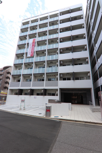 建物外観　オートロック付き１ＬＤＫマンション。