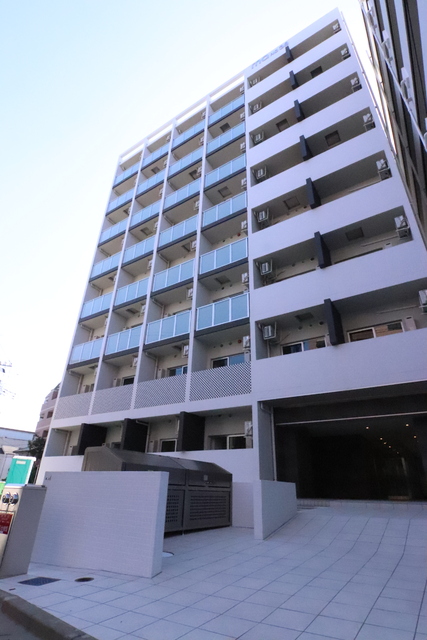 建物外観　オートロック付き１ＬＤＫマンション。