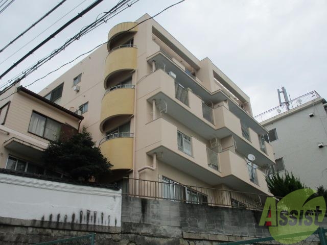 建物外観　マンションタイプの物件です。