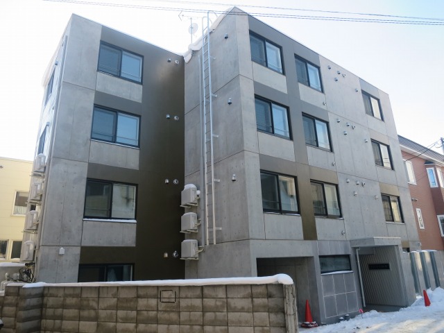 建物外観　☆物件名【アトリア月寒】とお伝え下さい！