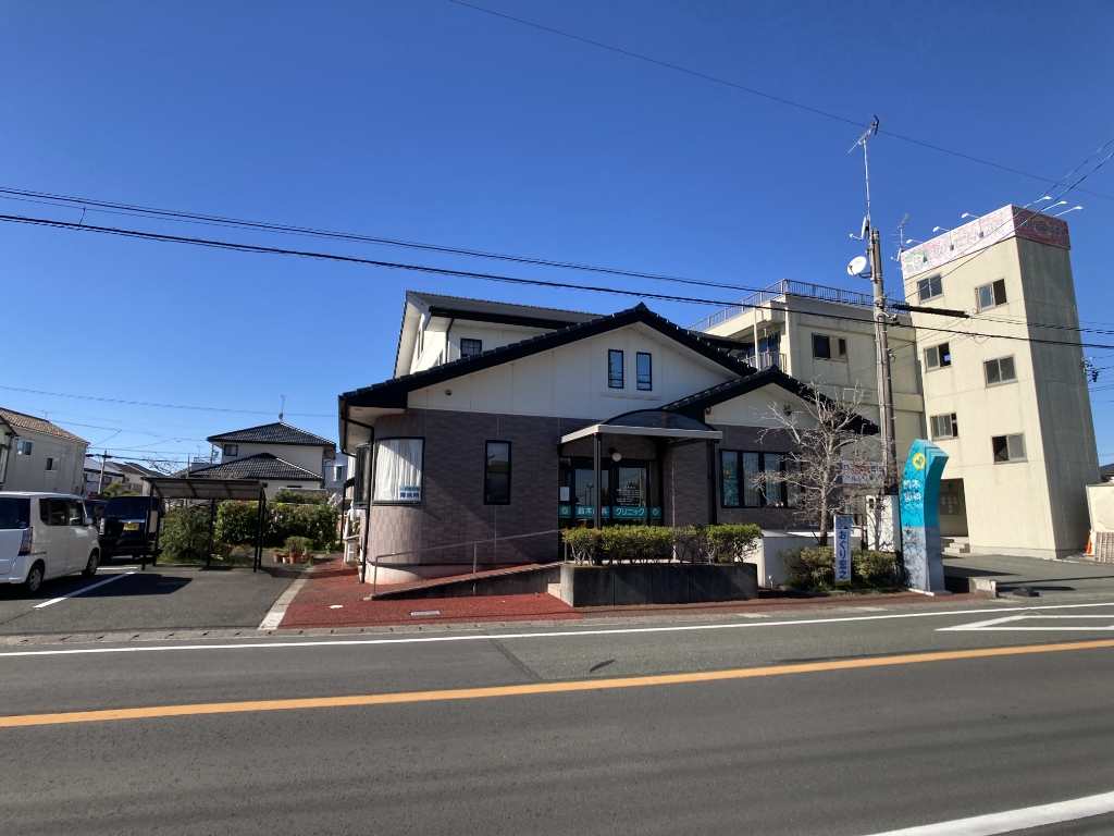 病院　鈴木歯科クリニック（病院）まで656m