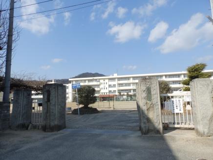 小学校　熊野町立熊野第一小学校（小学校）まで1379m