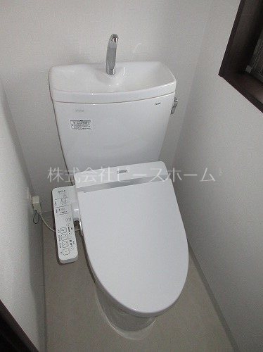 トイレ　※別号室参考写真
