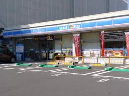 コンビニ　ローソン 渋谷幡ヶ谷一丁目店（コンビニ）まで492m
