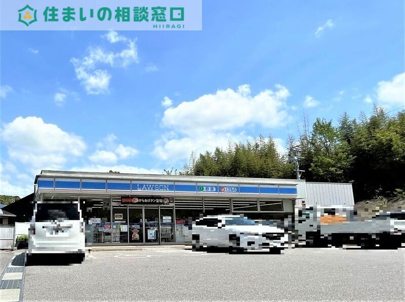 コンビニ　ローソン岡崎滝団地店（コンビニ）まで355m