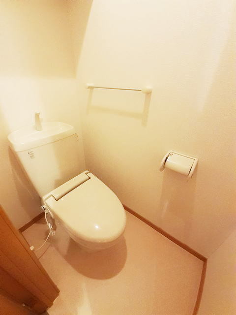 クリーン シャトー富士見・第三のトイレ写真