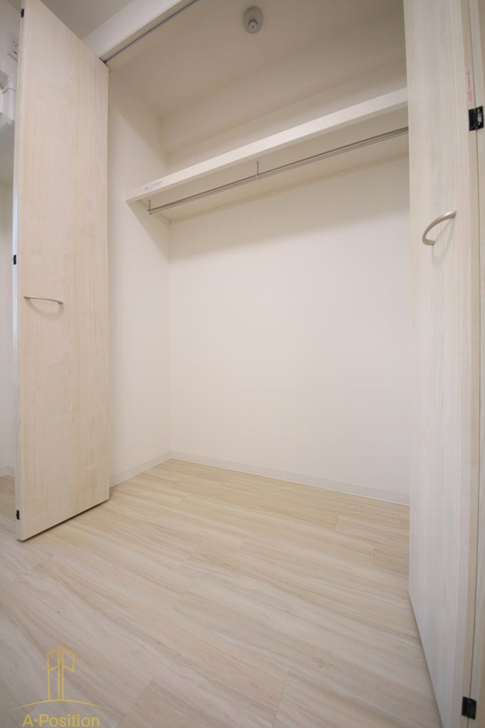 収納　ACT DOORS 天六
