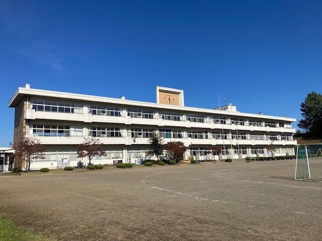 小学校　益子町立田野小学校（小学校）まで892m