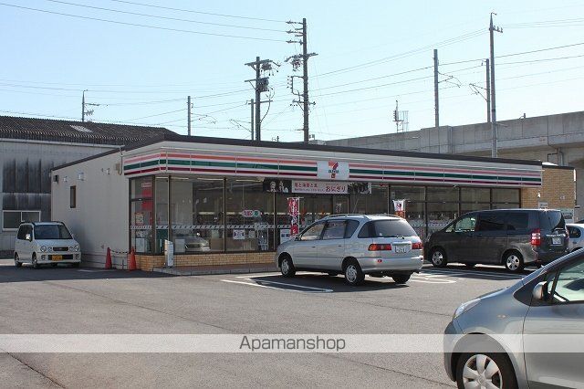 コンビニ　セブンイレブン（コンビニ）まで600m