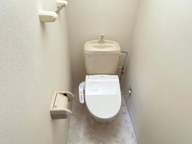 仙台市地下鉄南北線 黒松駅 徒歩23分 2階建 築29年のトイレ写真