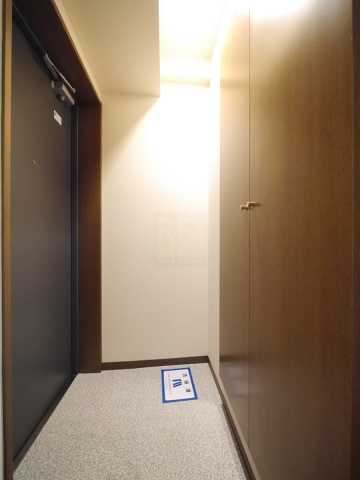 玄関　サンテミリオン九段