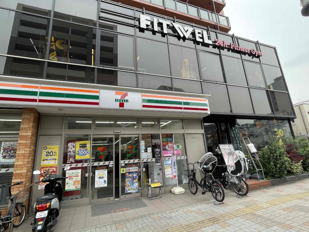 コンビニ　セブンイレブン 江東新大橋3丁目店（コンビニ）まで118m