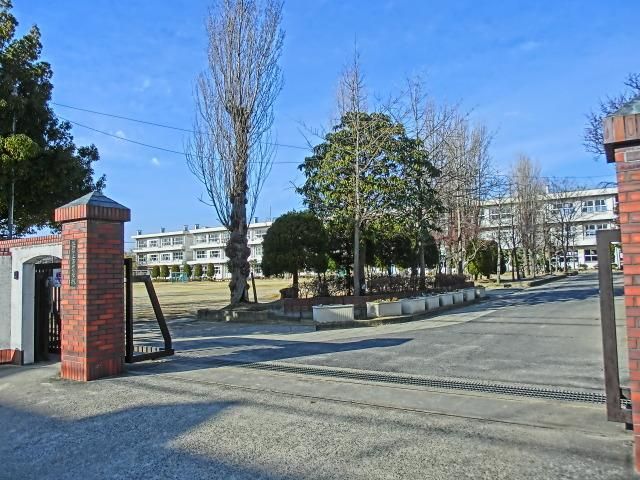 小学校　三郷市立高州小学校（小学校）まで391m