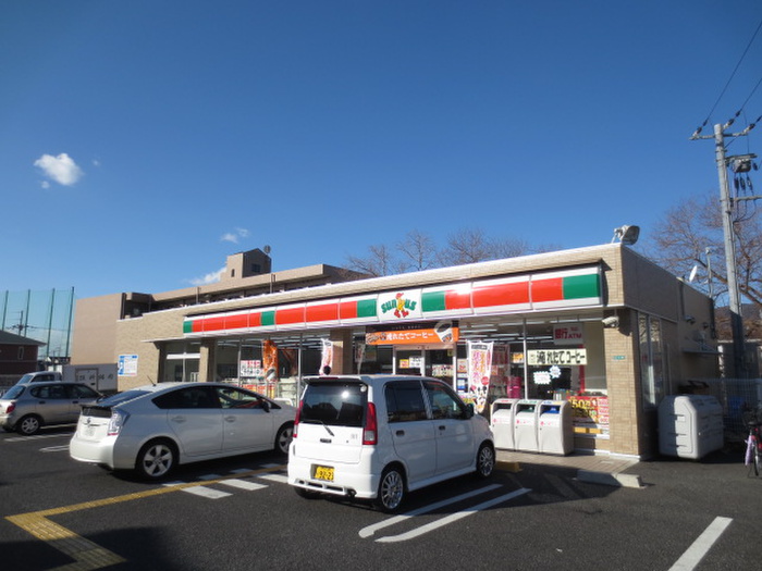 コンビニ　ファミリーマート西宮上ヶ原店（コンビニ）まで500m