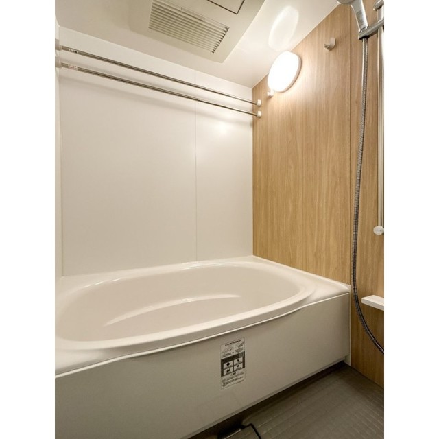 バス・シャワールーム　※写真は同タイプ住戸です。