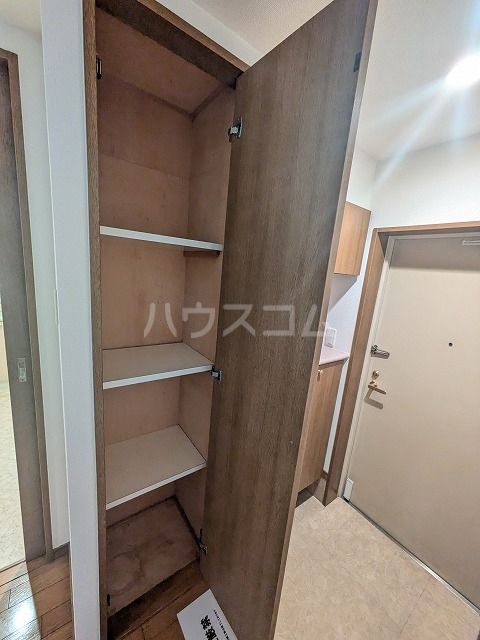 京成押上線 京成立石駅 徒歩1分 14階建 築29年の内装写真
