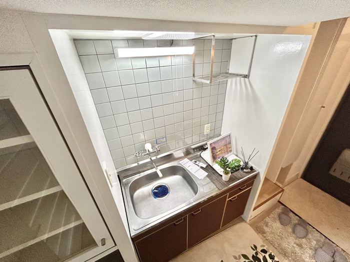 キッチン　画像の家具小物家電は付いていません。