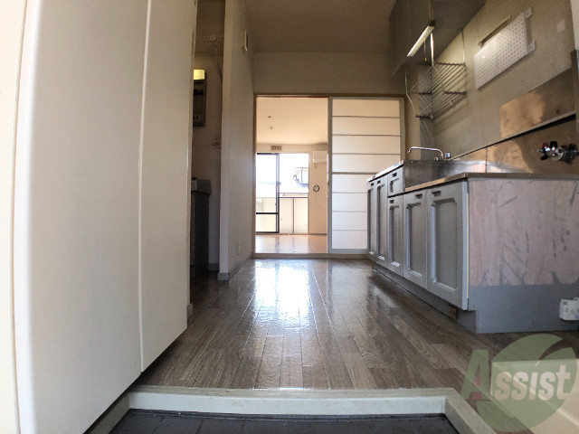 玄関　玄関から見た景色はこうなっています、イメージ出来ますか。