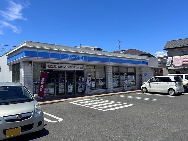 コンビニ　ローソン四郎丸渡通店（コンビニ）まで600m