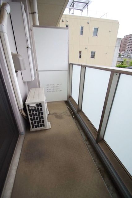 バルコニー　★お問い合わせはタウンハウジング新百合ヶ丘店まで★