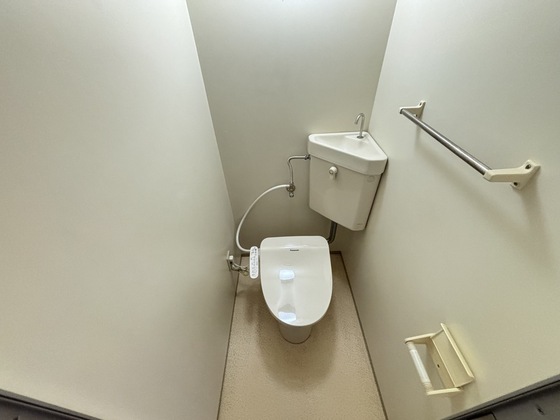 トイレ　※別部屋の写真です