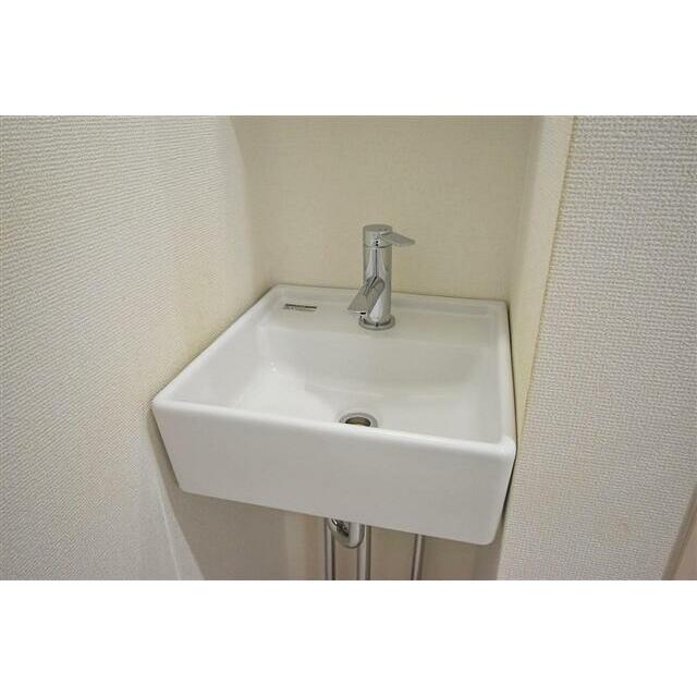 洗面設備　同タイプの別部屋です