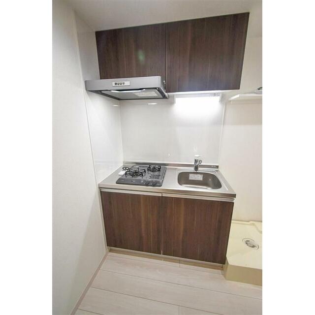 キッチン　同タイプの別部屋です