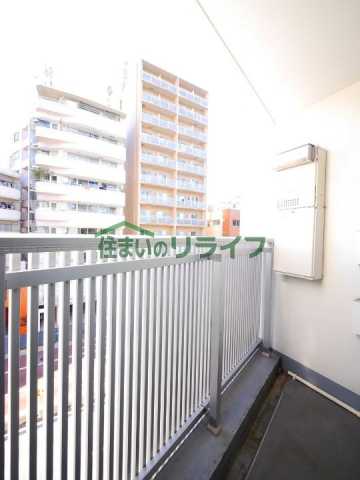 バルコニー　プラウドフラット新宿御苑