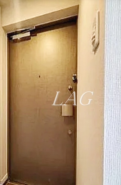 玄関　玄関です。