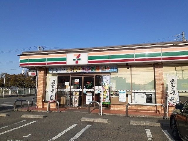 コンビニ　セブンイレブン半田瑞穂町店（コンビニ）まで192m
