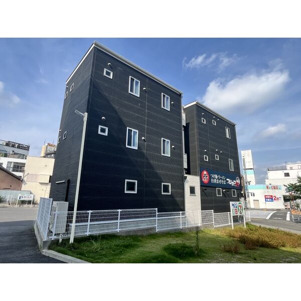 建物外観　建物外観