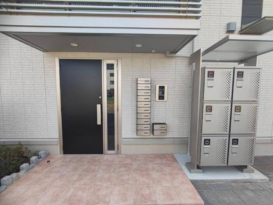 エントランス　エントランス