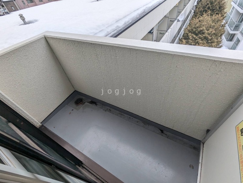 バルコニー　バルコニー付きのお部屋となっています。