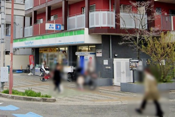 コンビニ　ファミリーマート 俊徳道店（コンビニ）まで165m