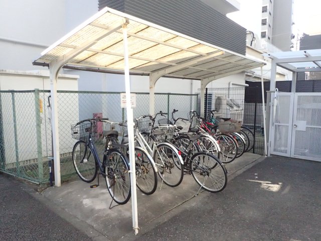 ST STATION BLDGの外観写真