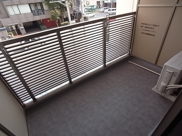 バルコニー