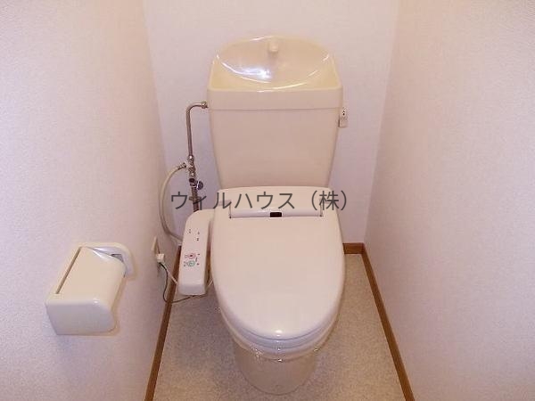 トイレ　ウォシュレット！