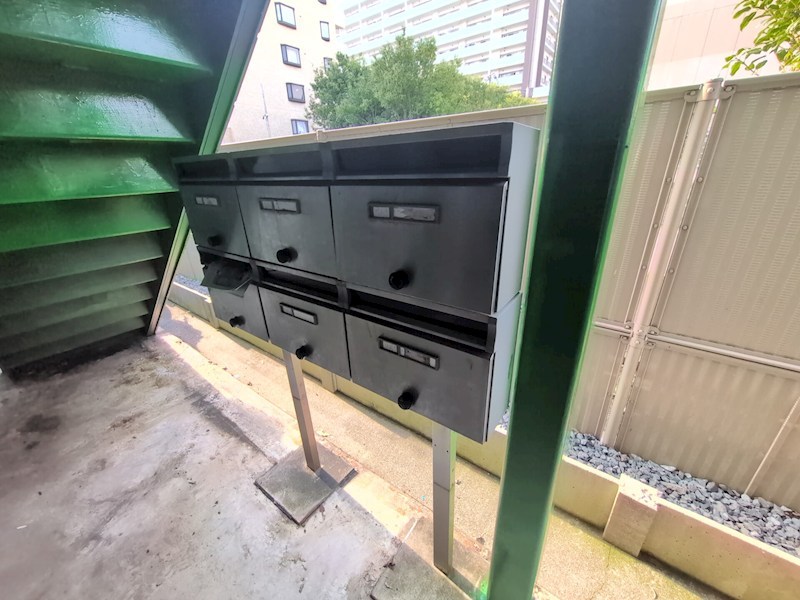 ＪＲ京浜東北線 川崎駅 バス乗車時間：14分 最寄りバス停で下車 徒歩2分 3階建 築22年の外観写真