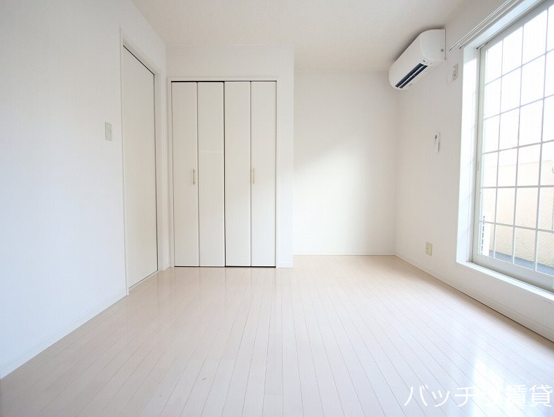 その他　＊画像は別部屋の為イメージ、現状優先致します