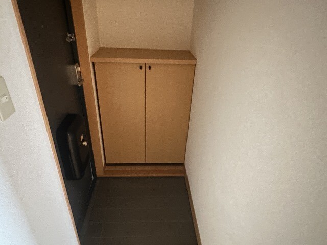 エスポワール菱野 A棟の玄関写真