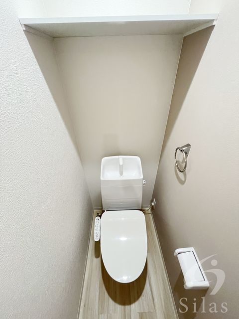 ＪＲ福知山線 塚口駅 徒歩13分 3階建 築1年のトイレ写真