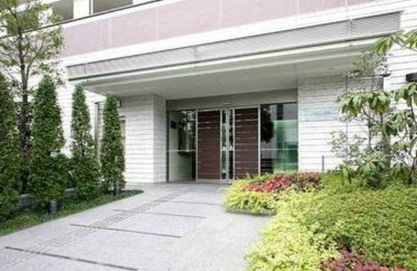 エントランス　★2010年築オール電化マンション★見学予約受け付け中★