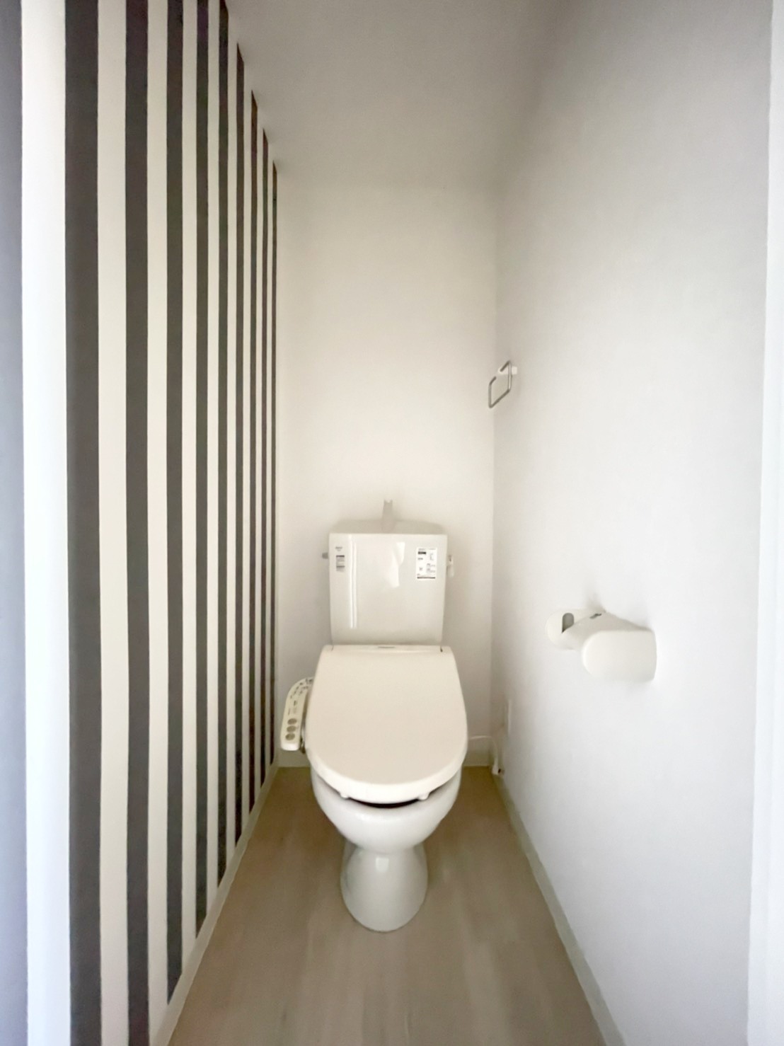 札幌市電 中島公園通駅 徒歩6分 5階建 築6年のトイレ写真