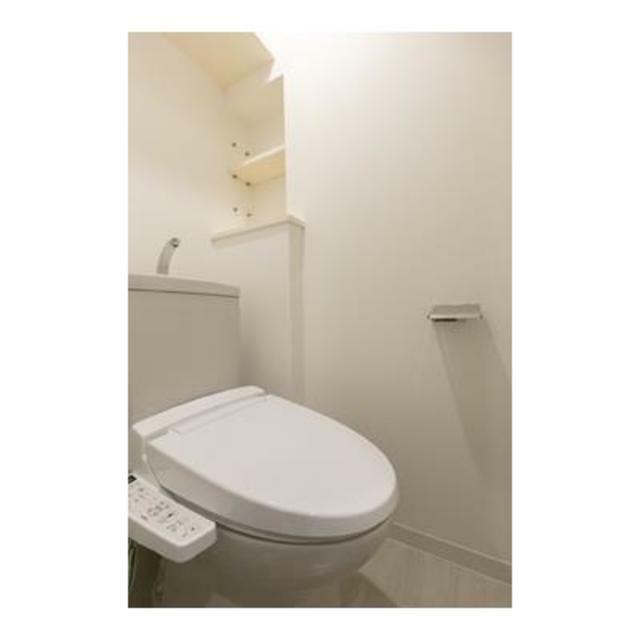 センテニアルタワー 部屋番号:1304のトイレ写真