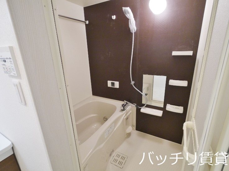 バス・シャワールーム　同シリーズ物件写真の為、現況を優先致します。