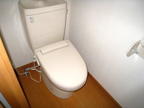 トイレ　暖房便座です